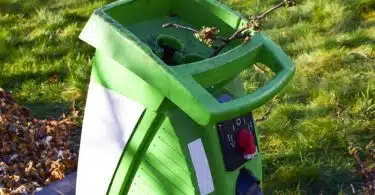 Broyeur de végétaux électrique pour un jardin propre et écologique